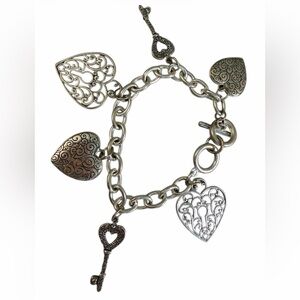 #685 Silver-Toned Heart and Key Charm‎ Bracelet Chunky Boho Romantic